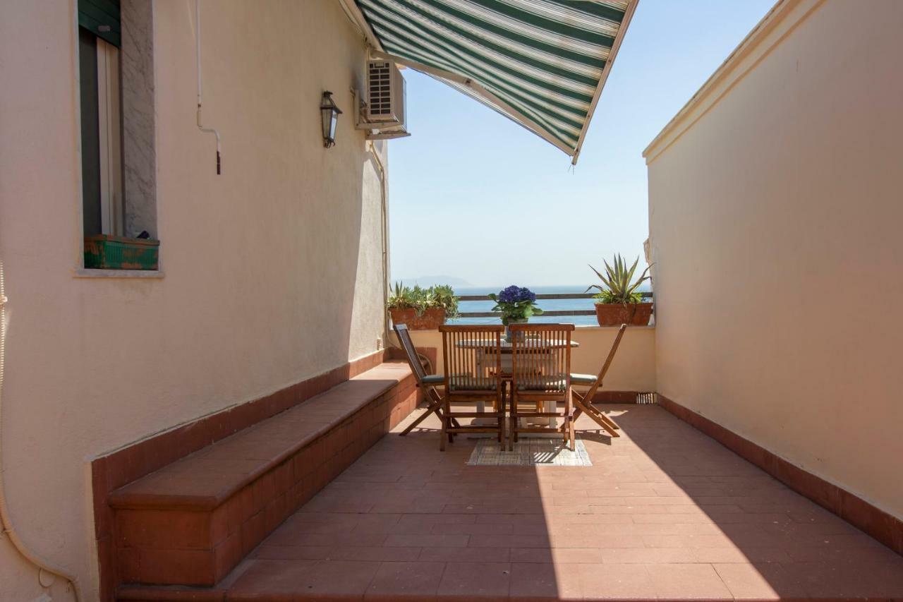 Le Terrazze A Mergellina Napoli Ngoại thất bức ảnh